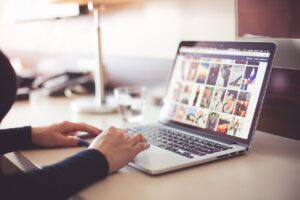 ハローワークで未経験から保育士になるためのステップは？