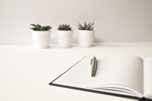未経験の保育士が感じる仕事のきつさとは？