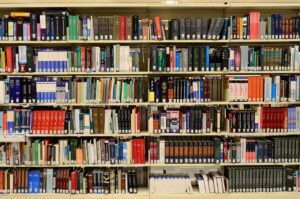 保育士専門学校の学費はどのくらいかかる？