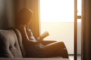 社会人が保育士資格を取得するための勉強期間はどれくらい？