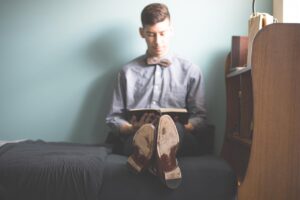 保育士資格を独学で取得するための勉強法は？