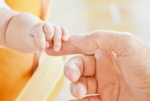 保育士未経験者が転職後に先輩との良好な関係を作る方法は？