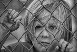 保育士未経験者が知っておくべき年齢別の子どもへの叱り方は？